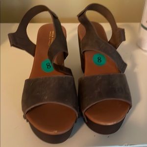 Brown clog sandals